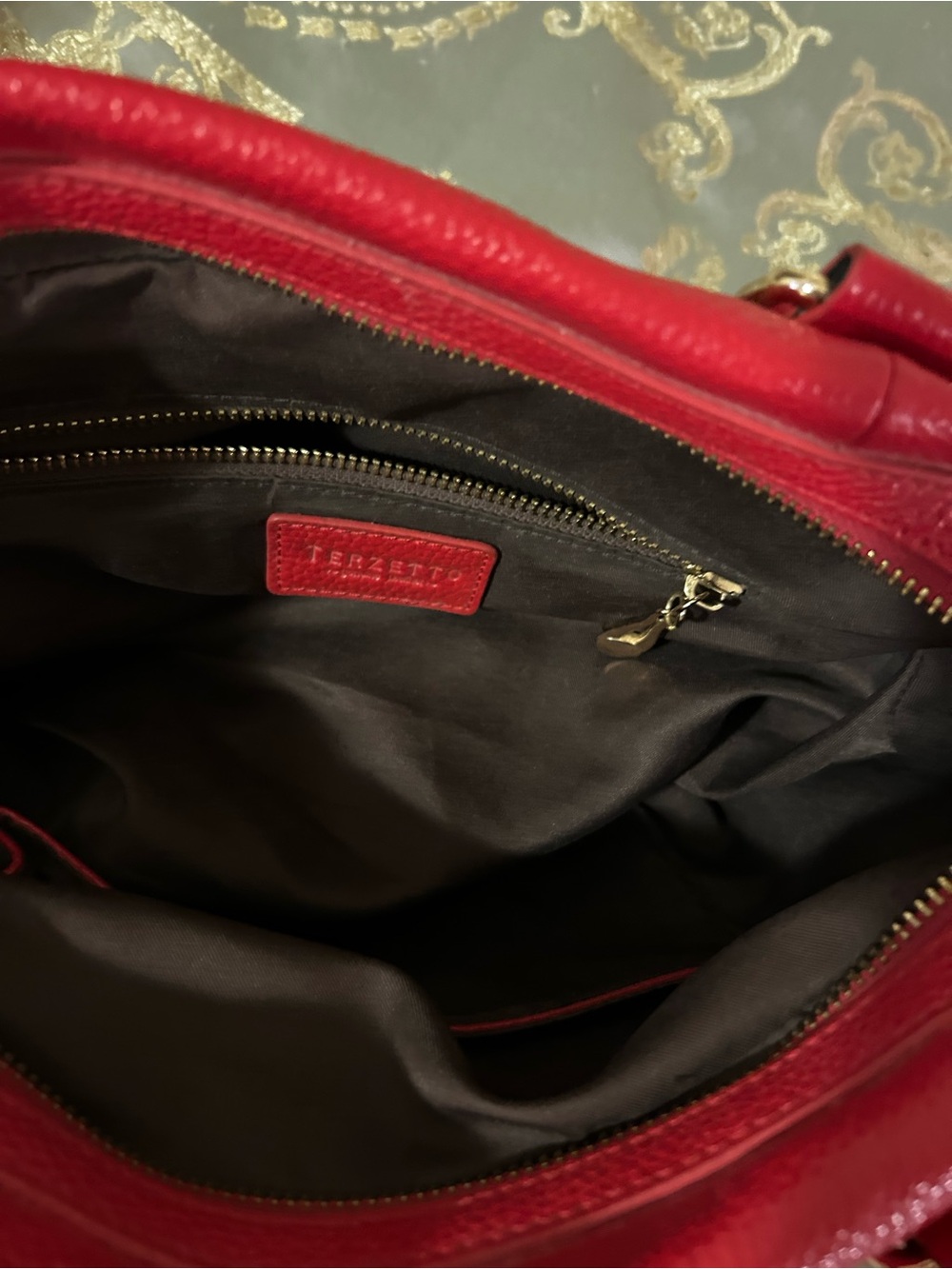 Terzetto Red Leather Satchel with Gold Accents - Picture 4 of 8